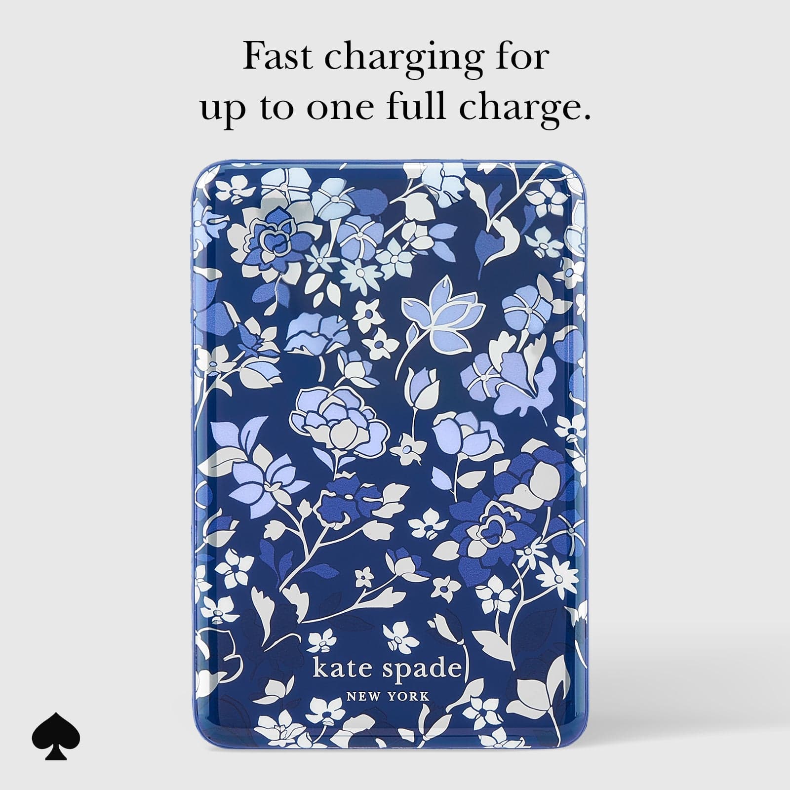 kate spade new york Flowerbed Blue MagSafe Portable Charger - Image 8