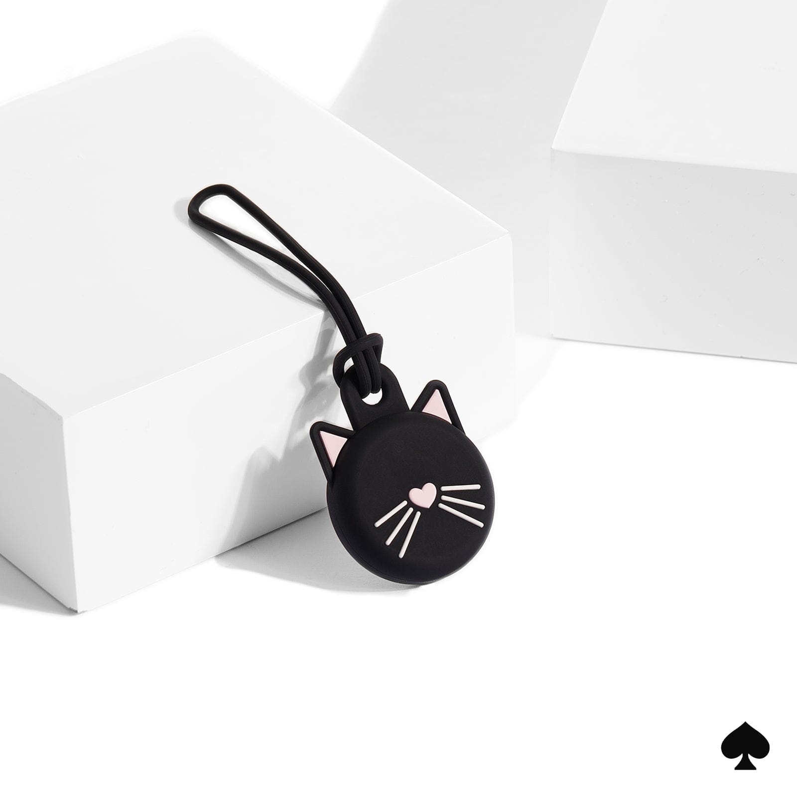 kate spade new york Black Cat AirTag Keychain Case - Image 3
